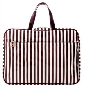 Henri Bendel travel case